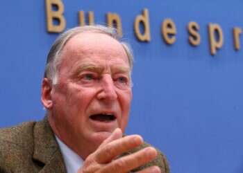 AfD chief: Nazi era a 'speck of bird poop' in German history