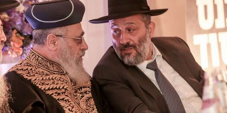 Chief rabbi puts damper on terrorist execution legislation