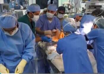 Gazan conjoined twins separated at Saudi hospital, one survives