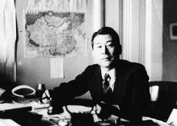 Japan honors diplomat who saved 6,000 Jews in Lithuania in WWII