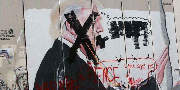 Palestinian Christians reject Pence's brand of evangelical Christianity