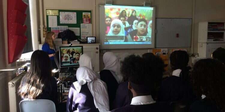 Love of Korean pop links UK teenagers with Palestinian refugees