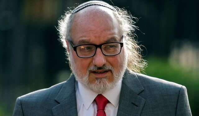 PM asks Trump to allow ex-spy Jonathan Pollard to leave for Israel