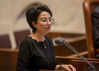 Arab MK banned from Knesset for calling IDF soldiers 'murderers'