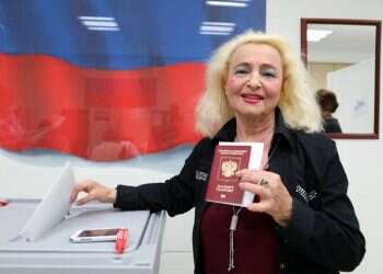 Russia needs 'a strong leader,' Israeli-Russians say at polling station