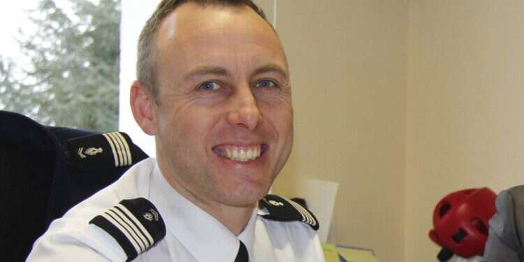 France mourns 'hero' officer who took place of hostage in attack