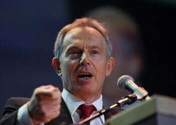 Ex-British PM: Labour chief 'doesn't understand' anti-Semitism