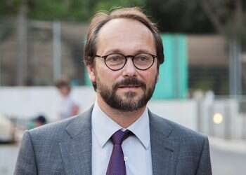 EU envoy to Israel 'moved' by Passover custom of donating food to needy