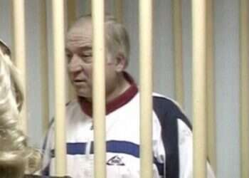 UK, Russia lock horns as Moscow cuts UK diplomatic presence