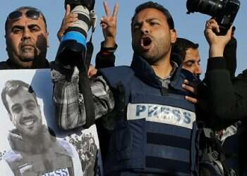 'Palestinian journalist killed in Gaza protest was a Hamas operative'
