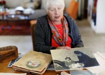 Holocaust letters contained 'a lot of hope,' exhibit shows
