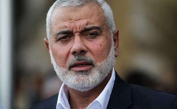 Hamas officials demand debate on prisoner swap rejected by leader