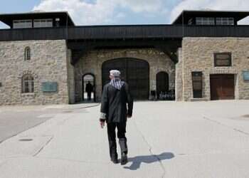 In Austria, Holocaust survivors, far-right party clash over memorial service