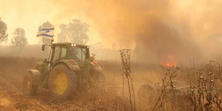 'A fire starts every minute,' say firefighters battling Gaza arson terror