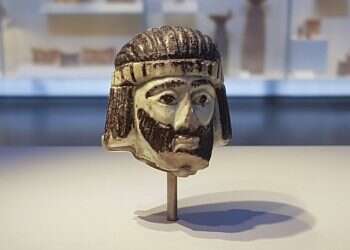 Sculpted head of mystery biblical king found in Israel