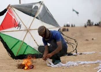 Report: Hamas to curb kite terrorism to avoid escalation