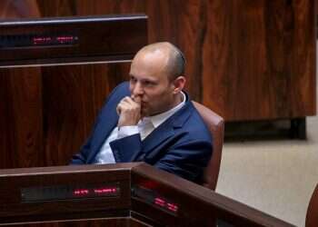 Ministers urge PM to regulate status of Judea and Samaria outposts