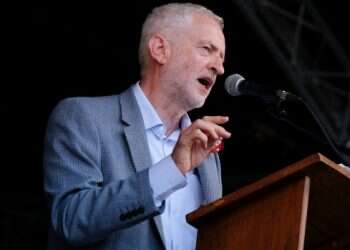 Jewish Labour MPs decrying anti-Semitism in party face sanctions