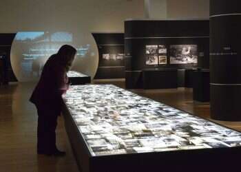 Yad Vashem pulls potentially offensive poem in wake of Israel Hayom report