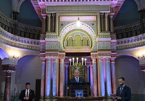 Prime Minister Benjamin Netanyahu speaks at the Choral Synagogue in Vilnius In Lithuania, PM hails Israeli ability 'to defend ourselves, by ourselves'