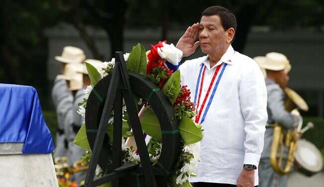 Philippine President Rodrigo Duterte at the Tomb of the Unknown Soldier Israel readies for historic visit by Philippines president