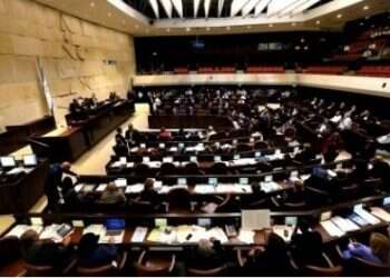 Anxious not to lose their seats, MKs downplay likelihood of early election