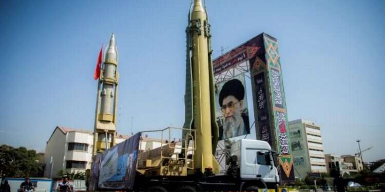 A military parade in Tehran Iran says US bases, aircraft carriers within range of Iranian missiles
