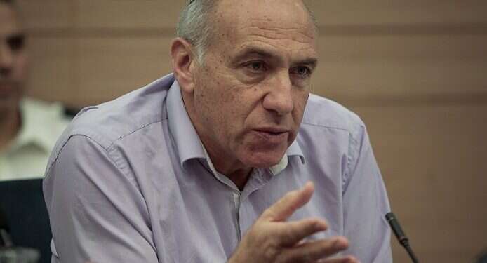 Ministers debate bill allowing Israel to deport terrorists' families