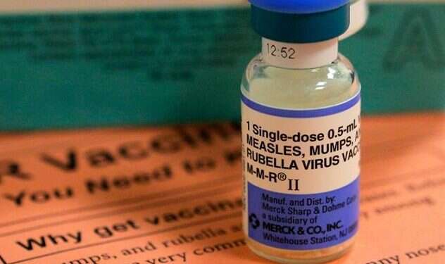 Officials in the education and healthcare system say Health Ministry's handling of the outbreak is incompetent One Israeli town revealed as home to hundreds of unvaccinated kids