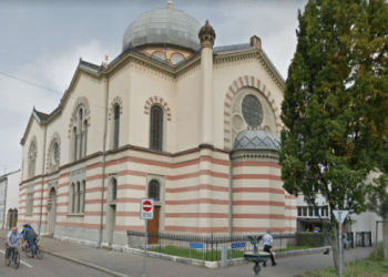 Synagogue vandalized in Basel while congregants were inside