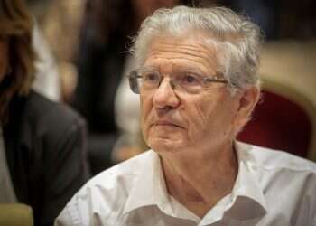 Former chief justice: Nation-state law important, ‎but lacking ‎