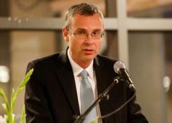 Netanyahu appoints Yariv Levin acting immigration minister