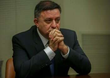 Abysmal poll predictions for Zionist Union trigger ‎rumors of impending split