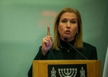 The opportunist's dance card is empty