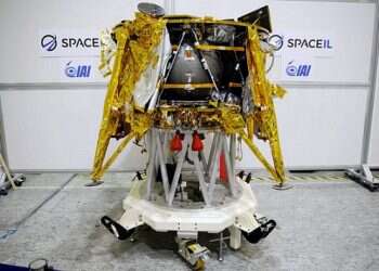 Israeli spacecraft set to land on moon in coming weeks