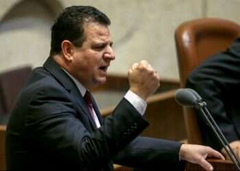 MK Ahmad Tibi breaks from Joint Arab List ahead of election