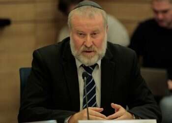 PM's lawyers meet with attorney general on indictment