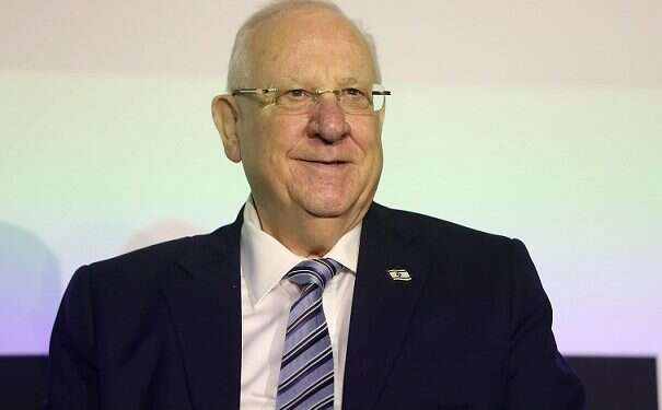 President Rivlin to meet with Macron during state visit to France