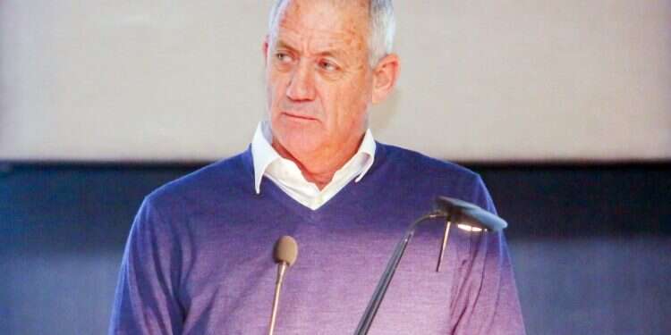 Israel Resilience Party leader Benny Gantz Polls: Center-left unity ticket would help Right