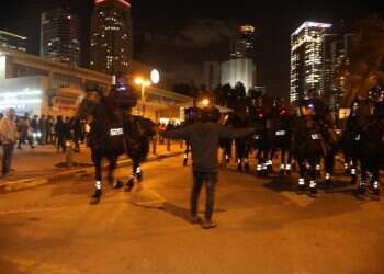 Dozens arrested as Ethiopian Israelis demonstrate against police brutality