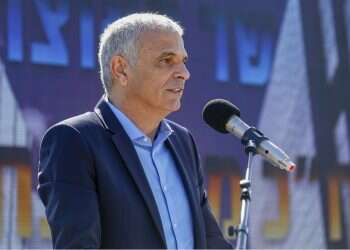 Kulanu slams report over maneuvers for joint centrist ticket