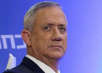 Gantz rules out  coalition with Arab parties, predicts 40 seats