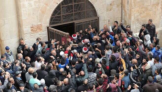 Jordan wants Israeli envoy expelled over Temple Mount fracas