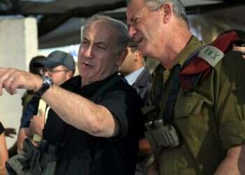 Gantz opposed 2012 mission, tried to involve attorney general