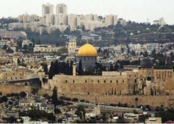 Architects, activists slam Jerusalem Old City cable car plan