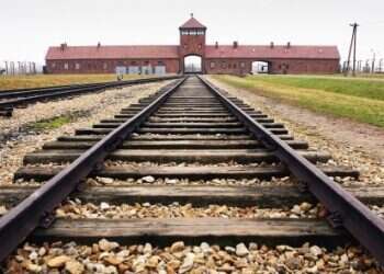 Poland obtains archive of diplomats' efforts to rescue Jews