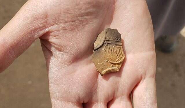 2,000-year-old menorah discovered near Beersheba