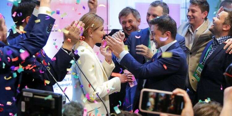 Jewish comedian Zelenskiy wins Ukrainian presidential race by landslide: exit poll