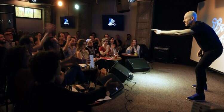 SignTalkers, the first social network dedicated to the 'signing community,' launches operations in Israel