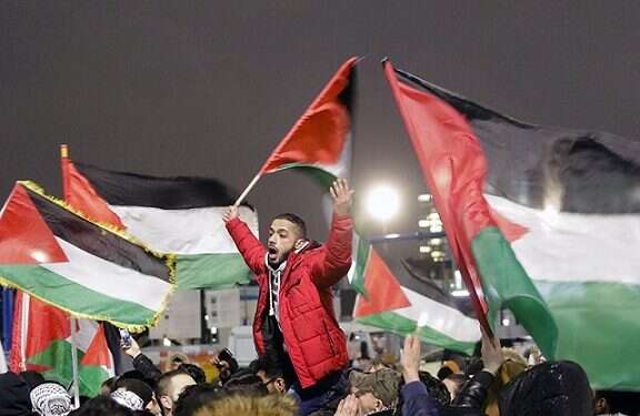 German intelligence issues taboo-breaking report on Muslim anti-Semitism